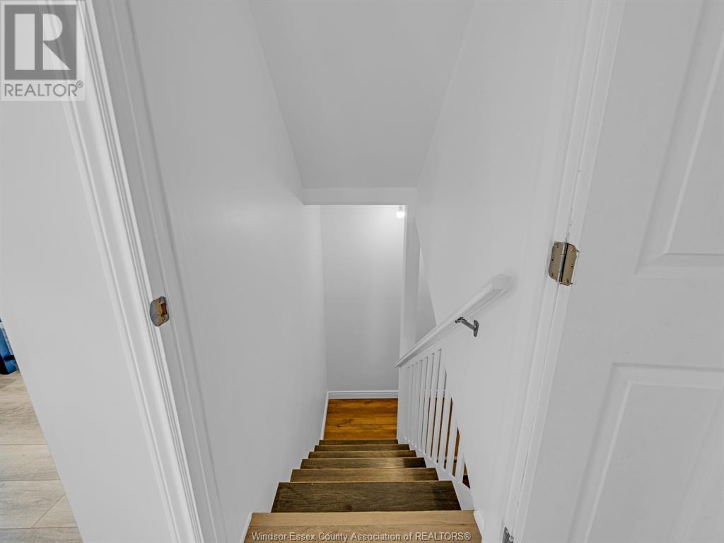 Photo 26 of 1131 Fairview Boulevard, Windsor ON