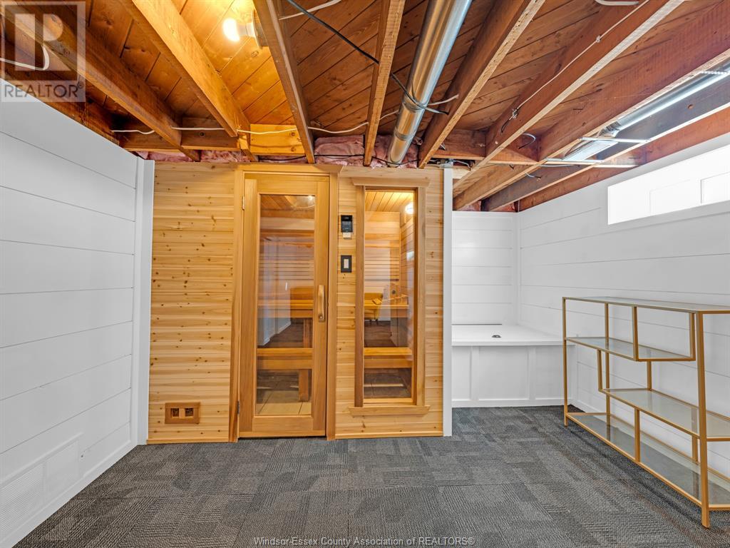 Photo 1 of 1131 Fairview Boulevard, Windsor ON