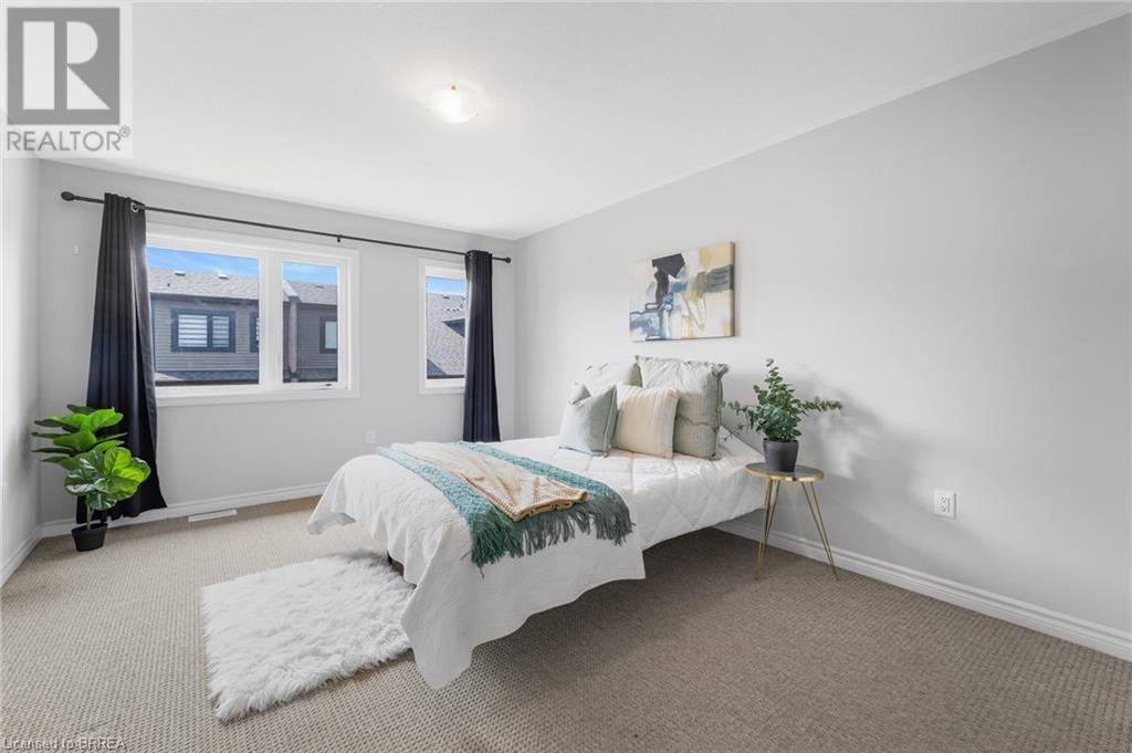 Photo 18 of 30 Bensley Lane, Hamilton ON