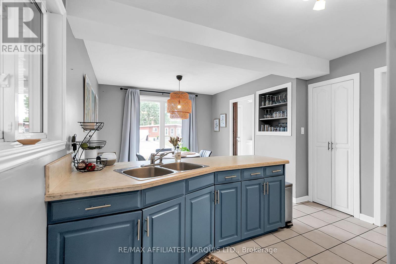 Photo 14 of 634 Fraser Avenue, Cornwall ON