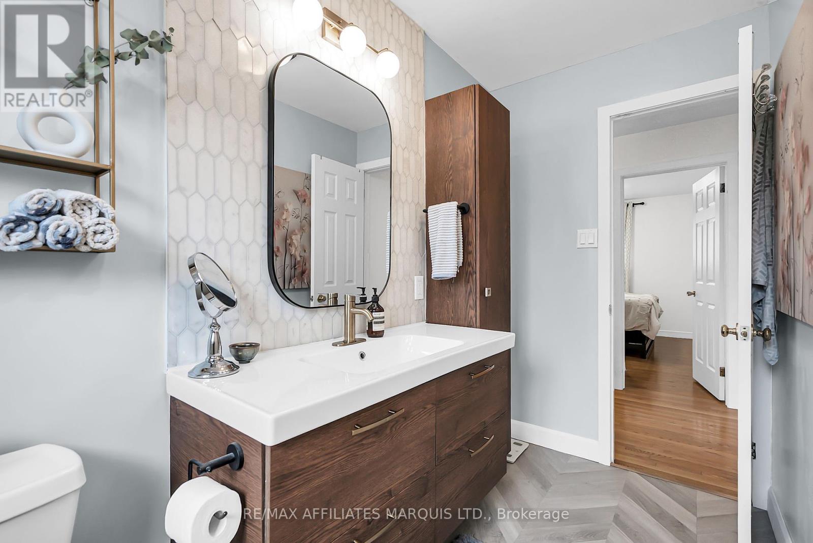Photo 22 of 634 Fraser Avenue, Cornwall ON