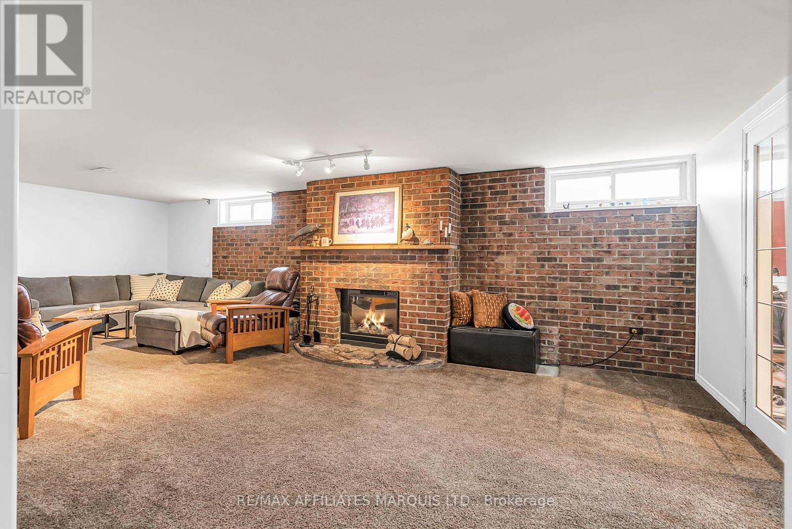 Photo 29 of 634 Fraser Avenue, Cornwall ON