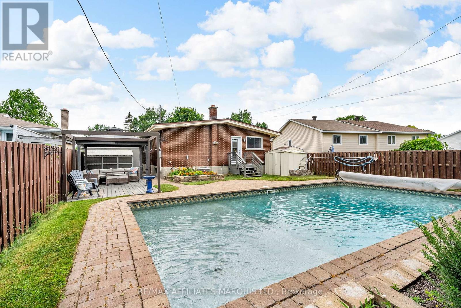 Photo 38 of 634 Fraser Avenue, Cornwall ON