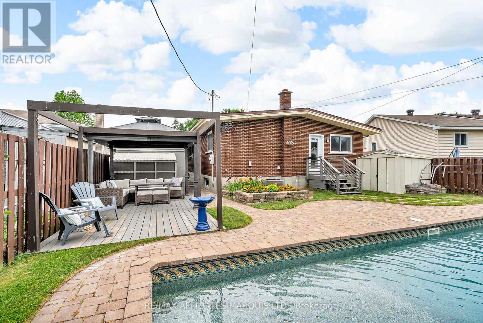 Photo 39 of 634 Fraser Avenue, Cornwall ON