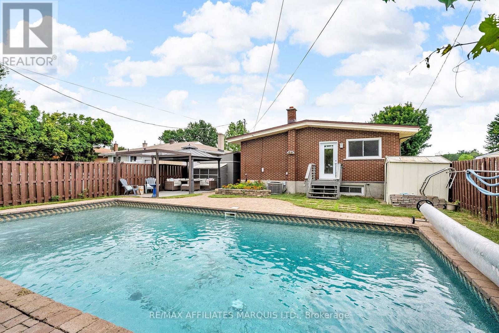 Photo 40 of 634 Fraser Avenue, Cornwall ON