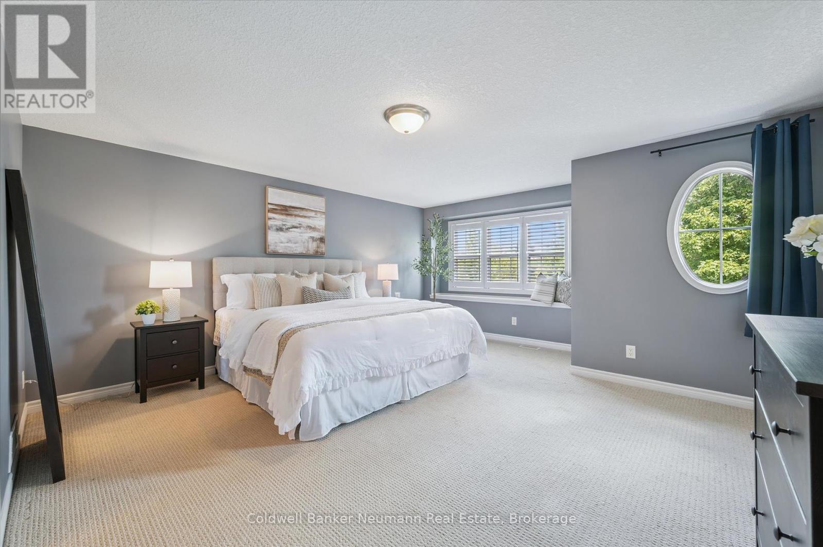 Photo 23 of 320 Severn Drive, Guelph ON