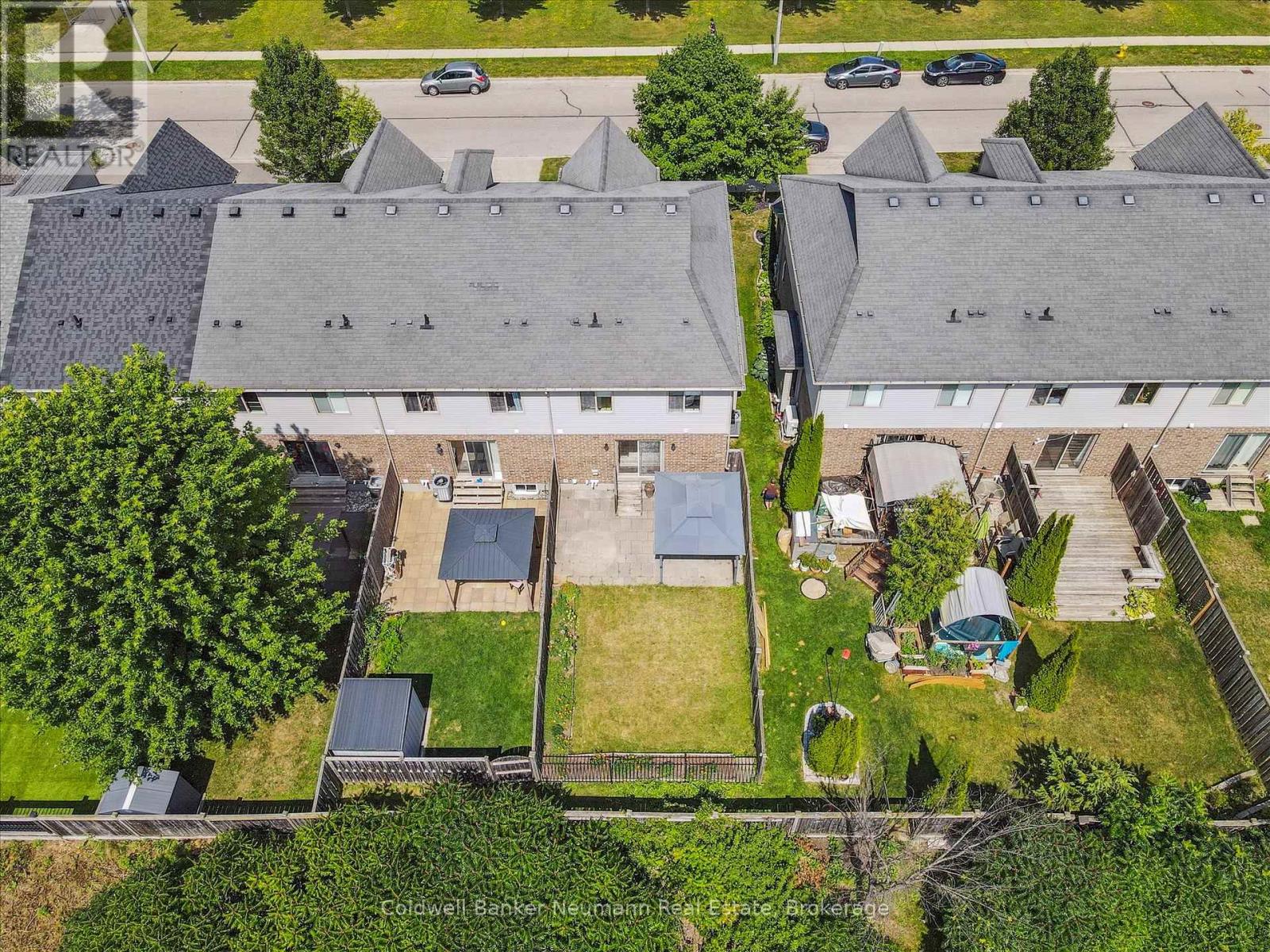 Photo 41 of 320 Severn Drive, Guelph ON