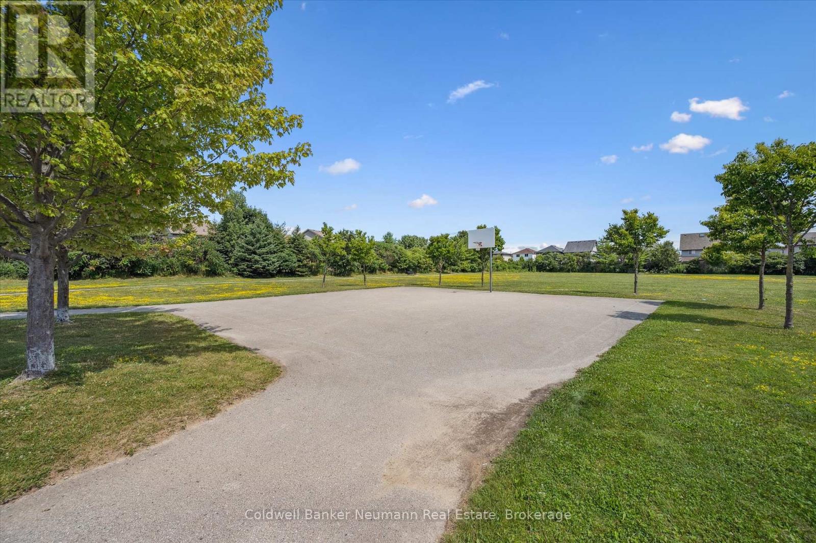 Photo 45 of 320 Severn Drive, Guelph ON