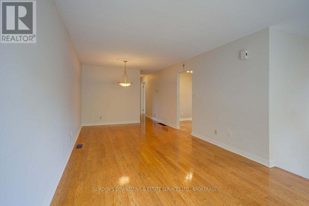 Photo 10 of 467 Grandtrunk Avenue, Kingston ON