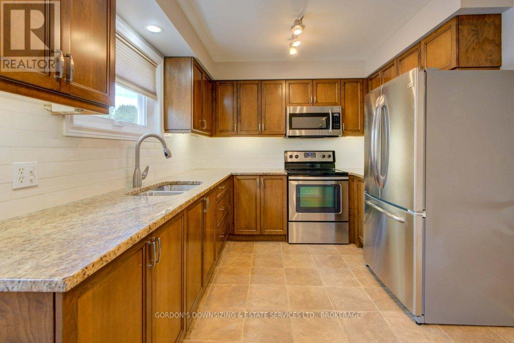 Photo 12 of 467 Grandtrunk Avenue, Kingston ON