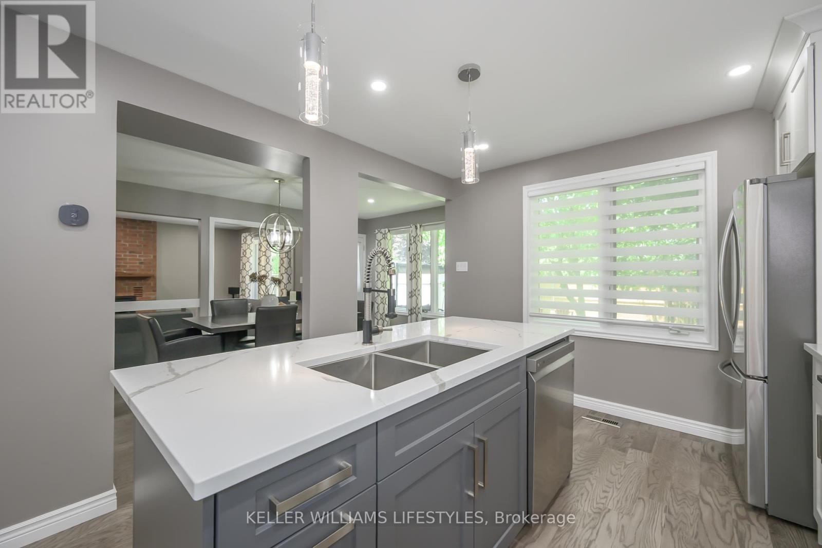 Photo 18 of 18 Thunderbird Crescent, London South ON
