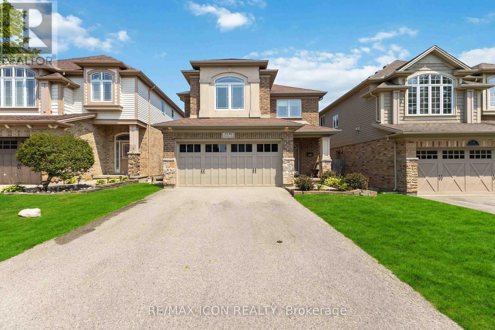 Photo 3 of 3190 Pomeroy Lane, London South ON