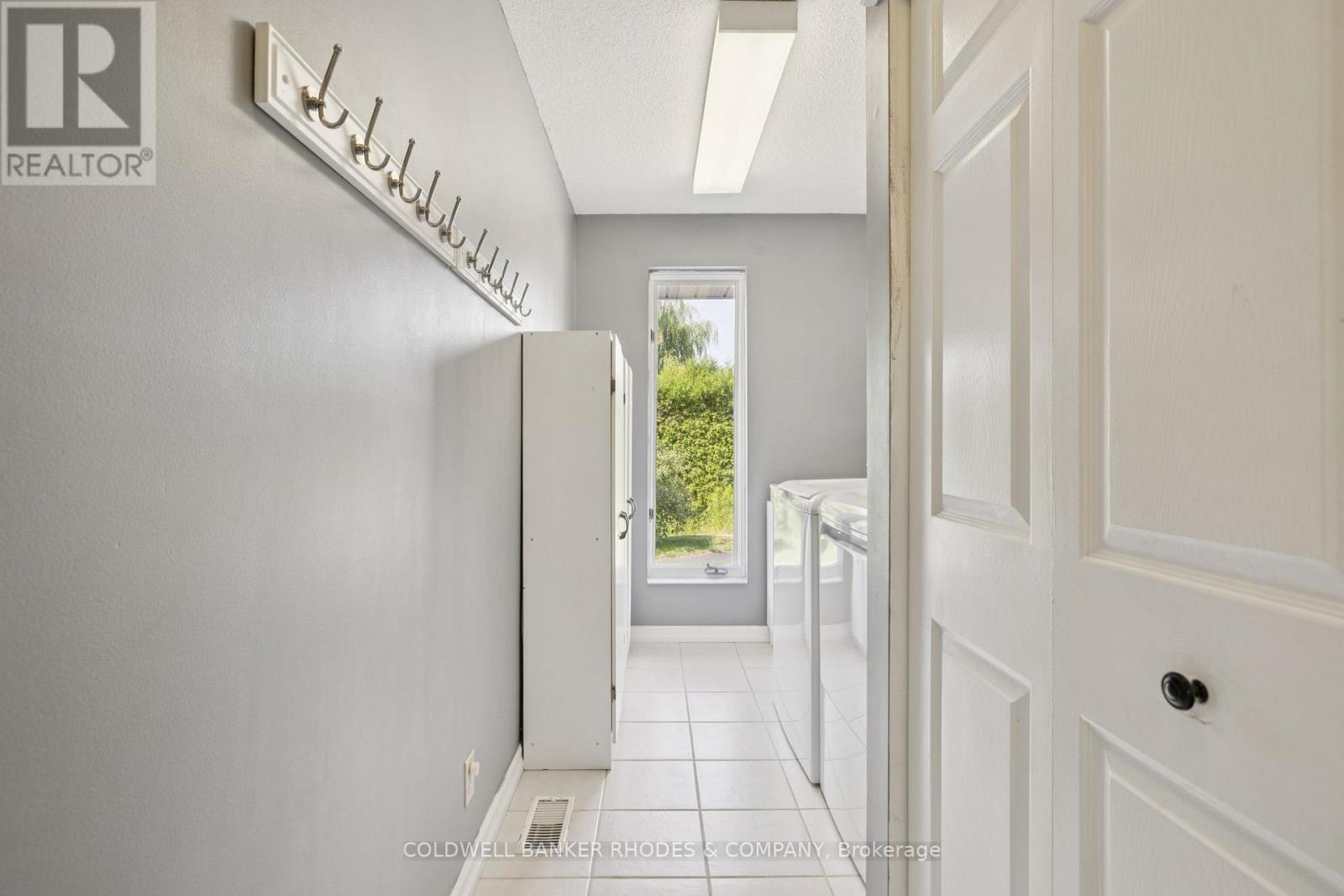 Photo 13 of 17 Telegraph Crescent, Alfred And Plantagenet ON