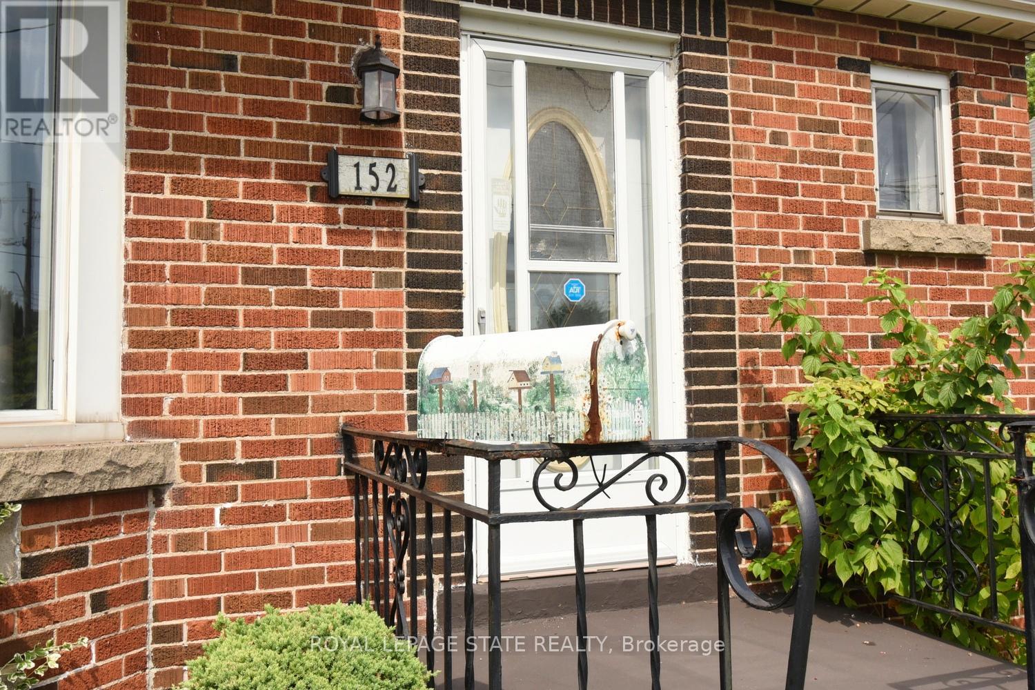 Photo 27 of 152 Glencairn Avenue, Hamilton ON