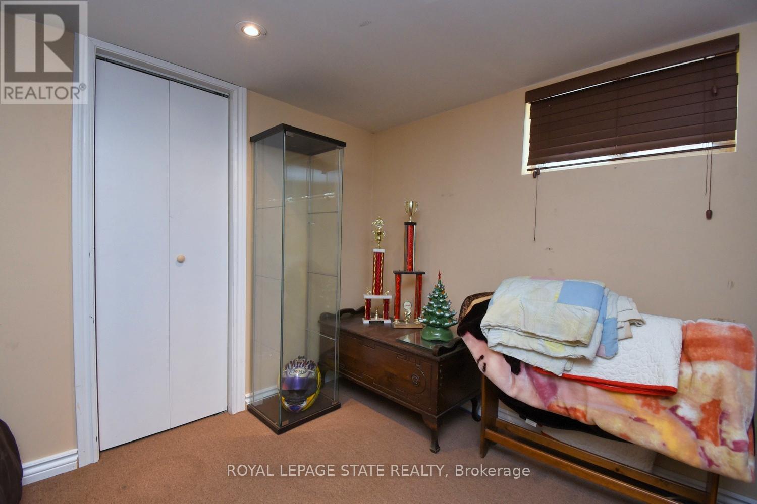 Photo 17 of 152 Glencairn Avenue, Hamilton ON