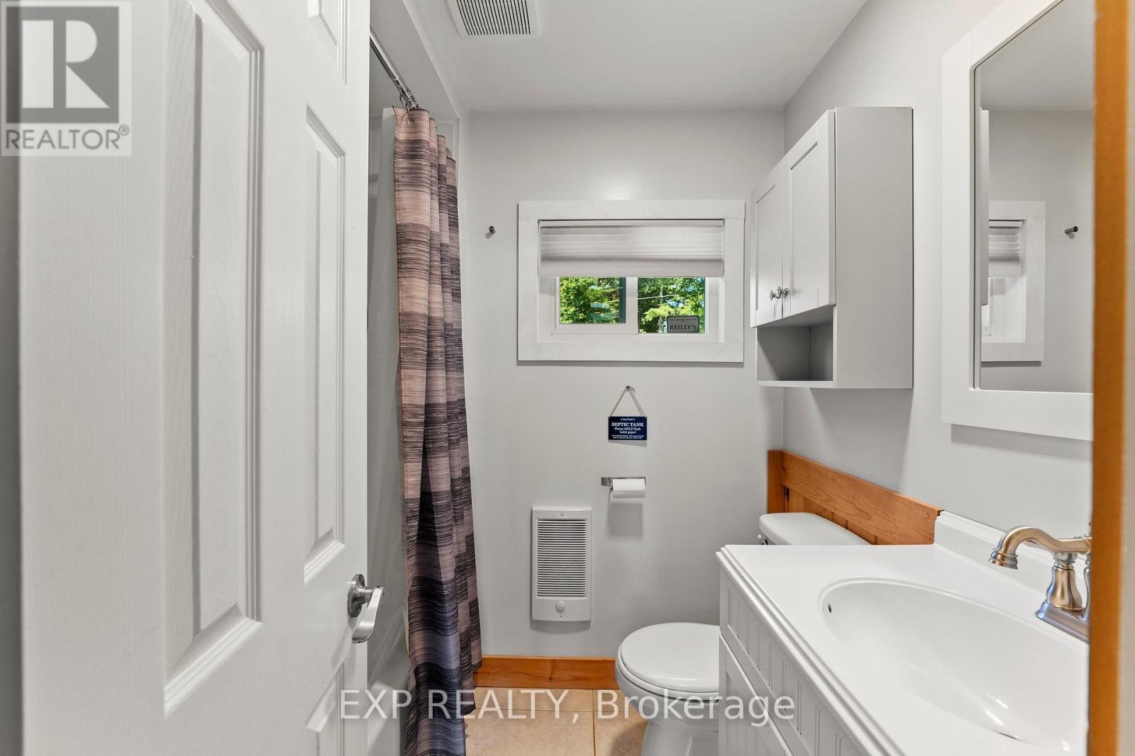 Photo 23 of 104 Fulsom Crescent, Kawartha Lakes ON