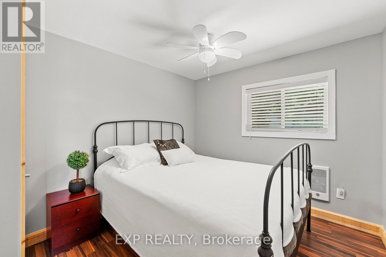 Photo 17 of 104 Fulsom Crescent, Kawartha Lakes ON
