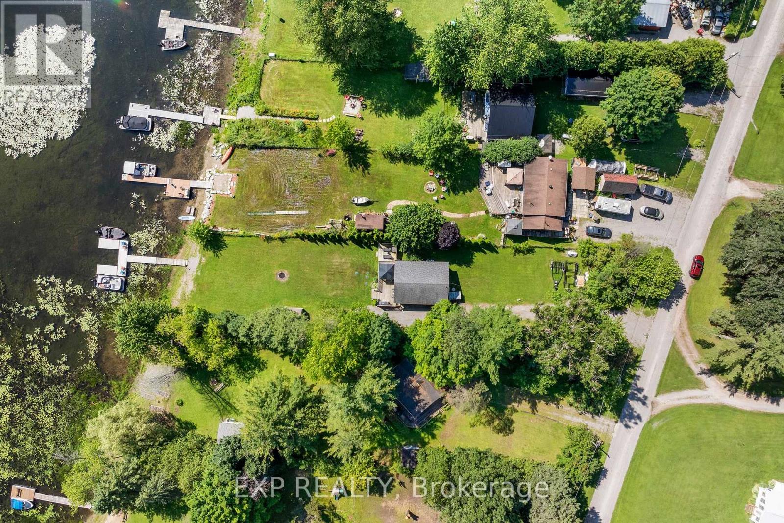 Photo 5 of 104 Fulsom Crescent, Kawartha Lakes ON