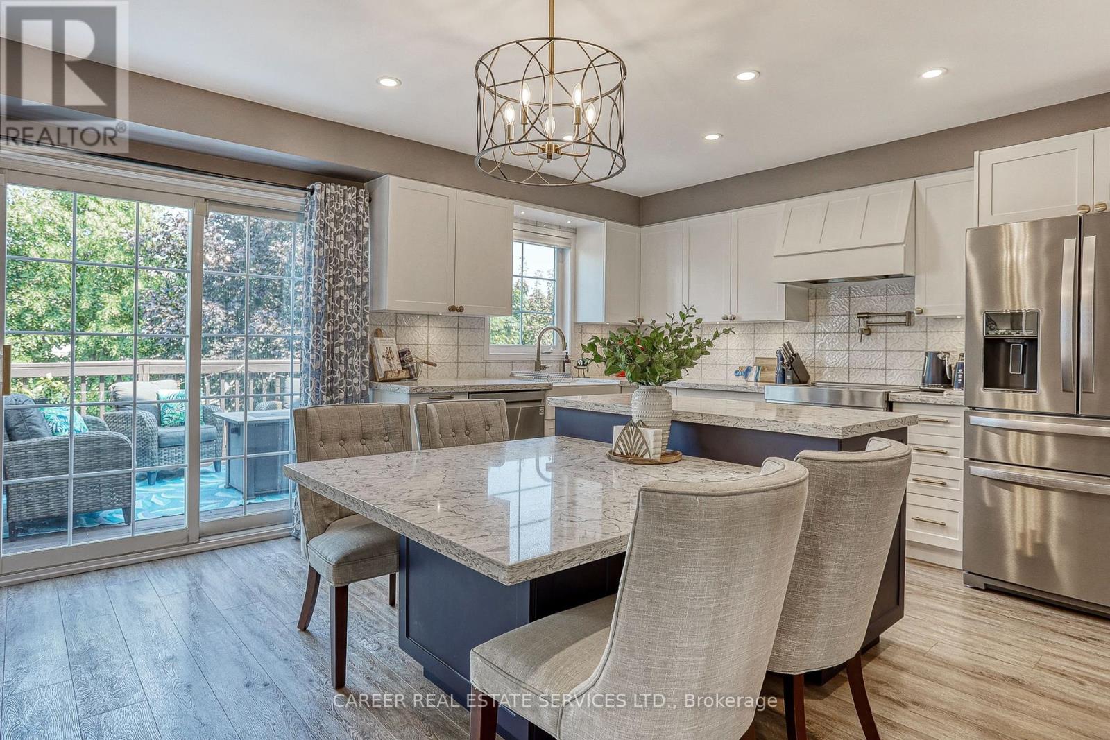 Photo 12 of 1091 Trail Valley Drive, Oshawa ON