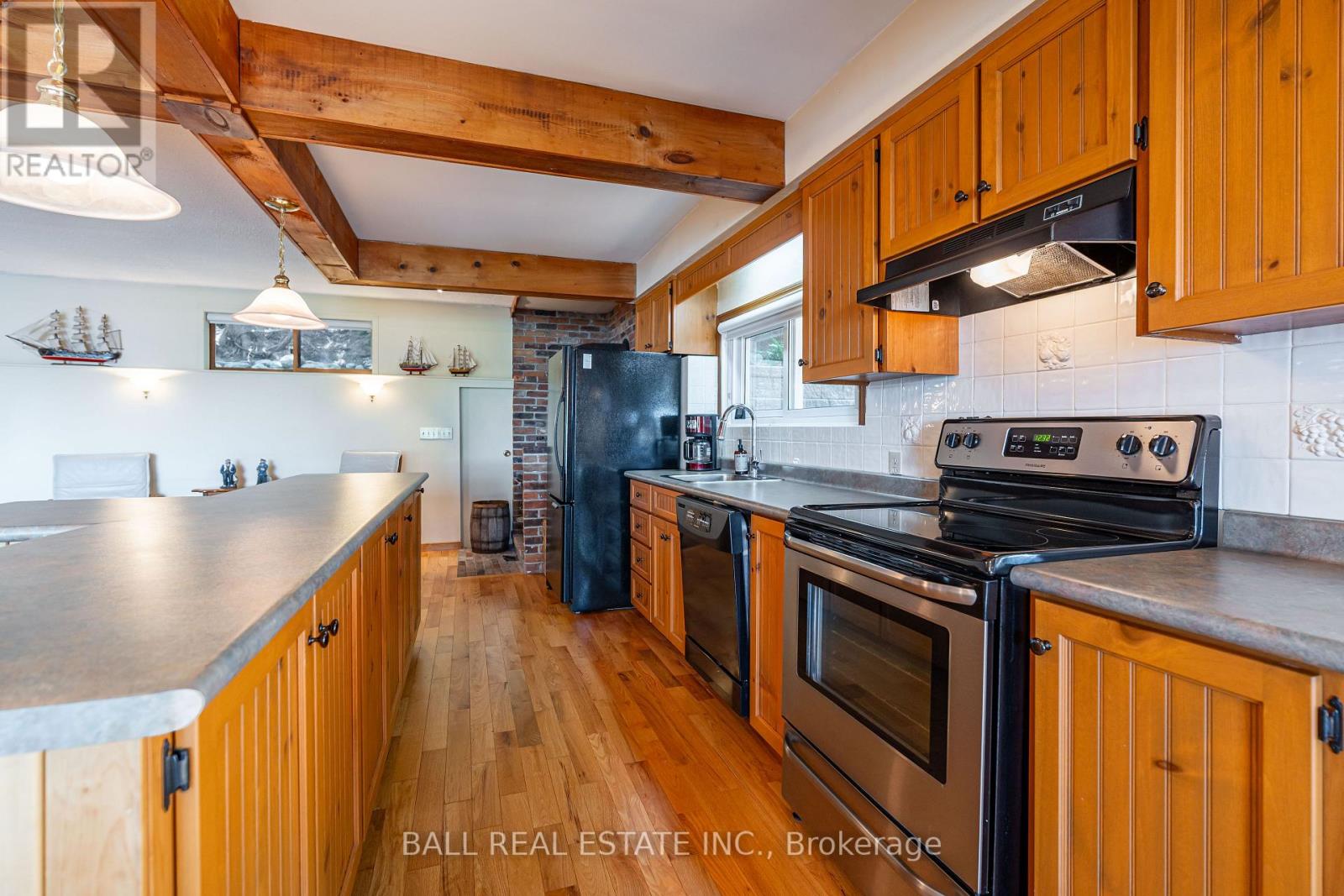 Photo 4 of 240 8018 Taits Beach Road, Hamilton Township ON