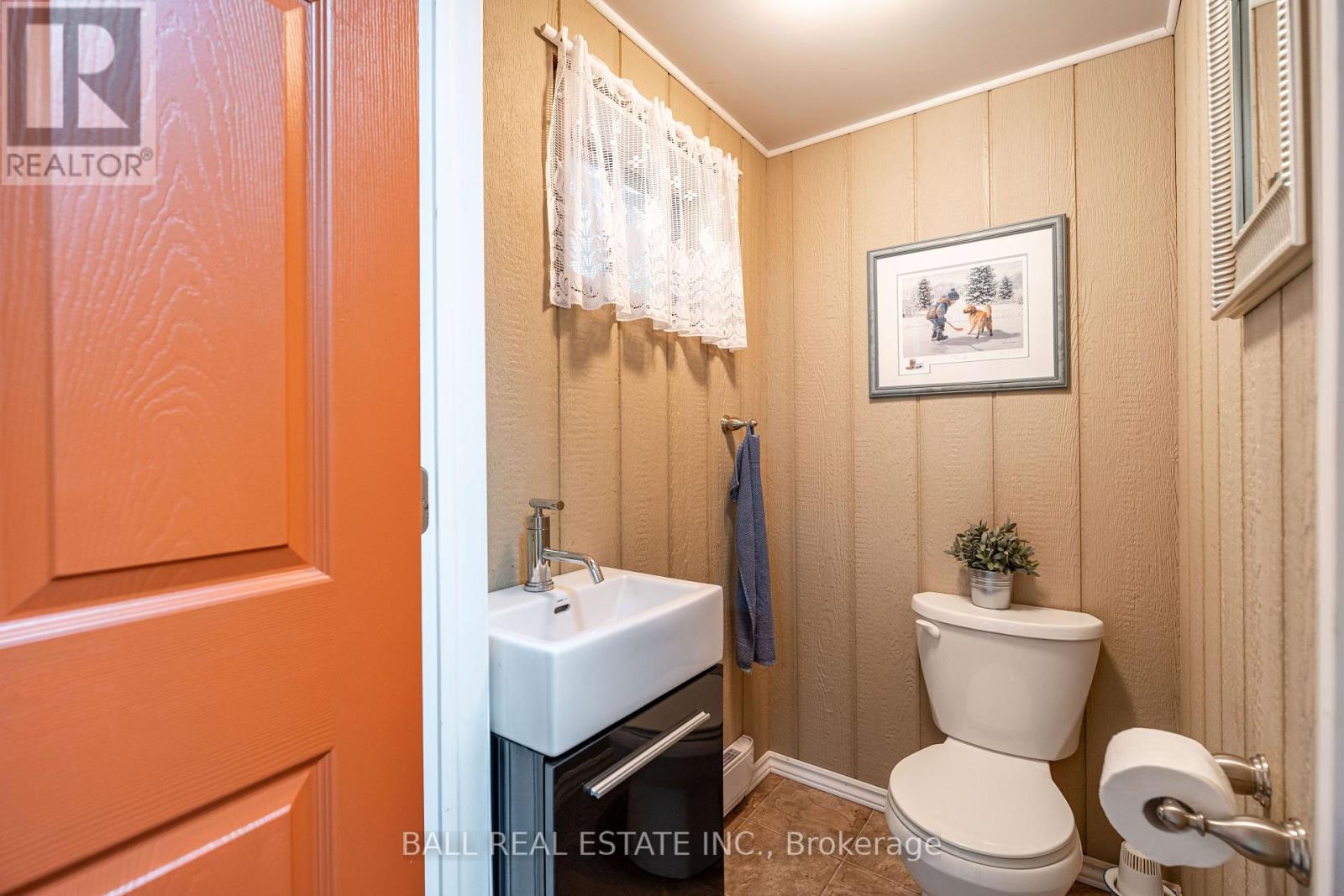 Photo 19 of 240 8018 Taits Beach Road, Hamilton Township ON