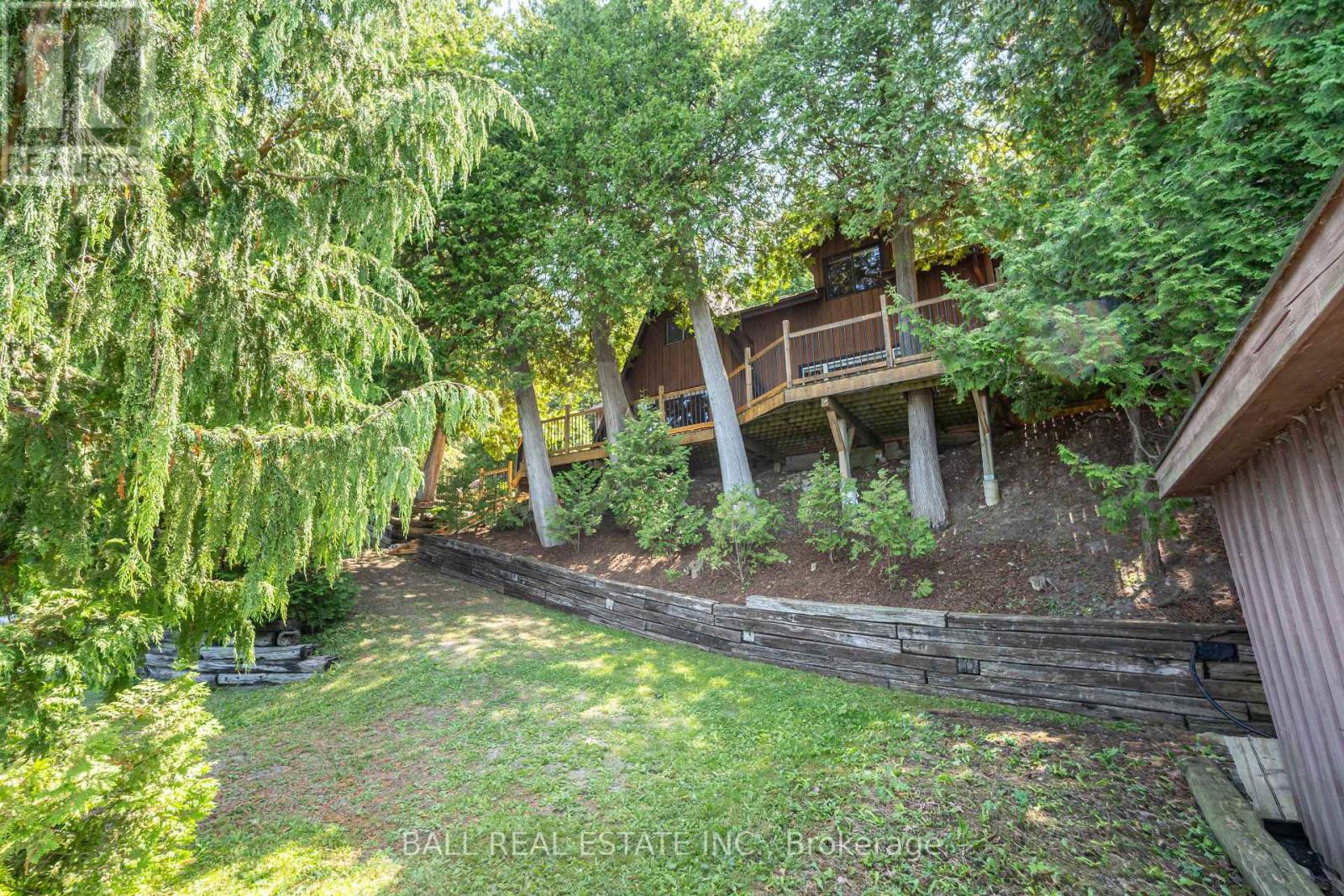 Photo 9 of 240 8018 Taits Beach Road, Hamilton Township ON
