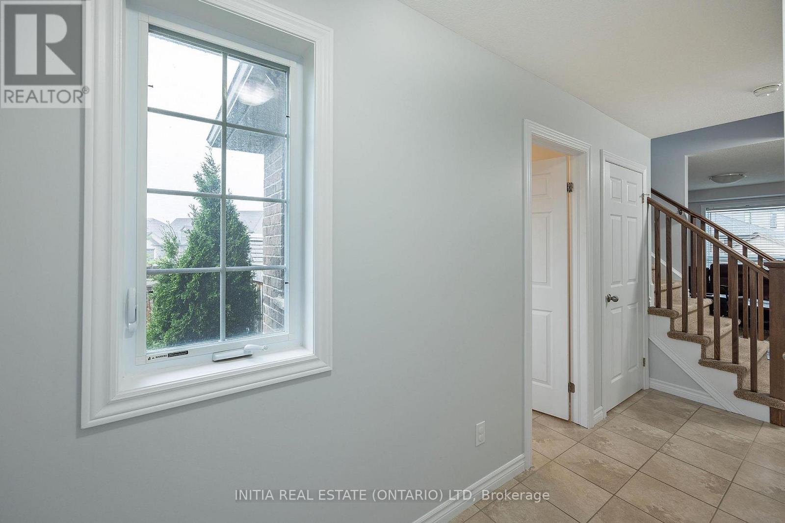 Photo 34 of 2711 Foxbend Link, London North ON