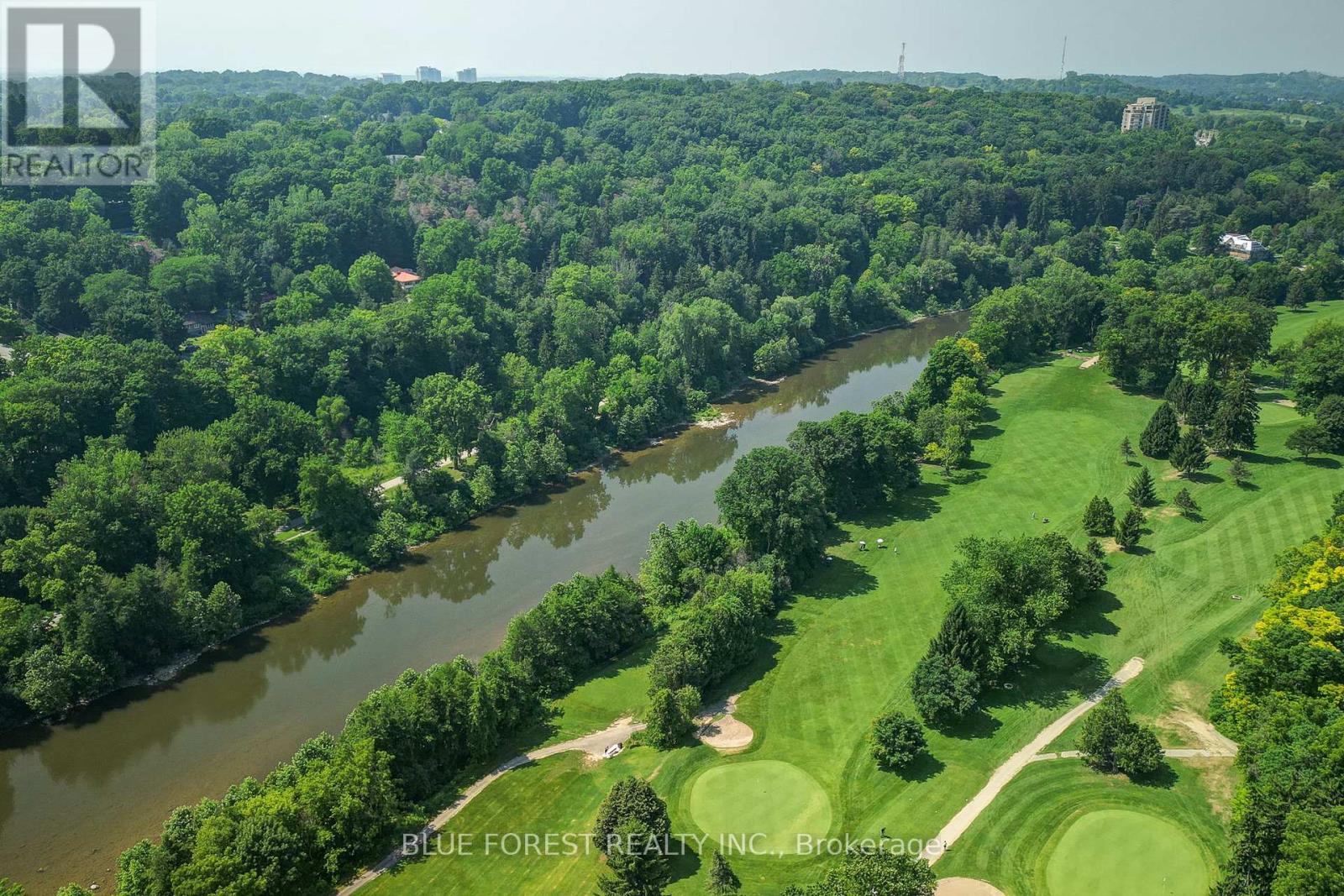 Photo 42 of 800 Springbank Drive, London South ON