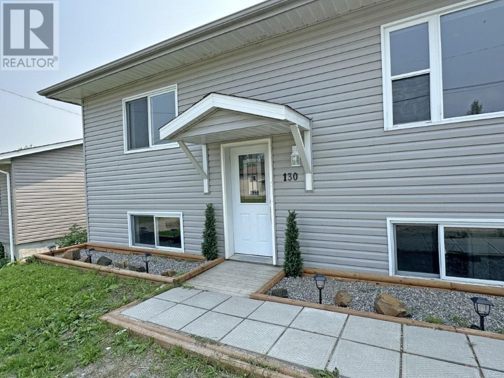 Photo 4 of 130 Harkness Street, Nipigon ON