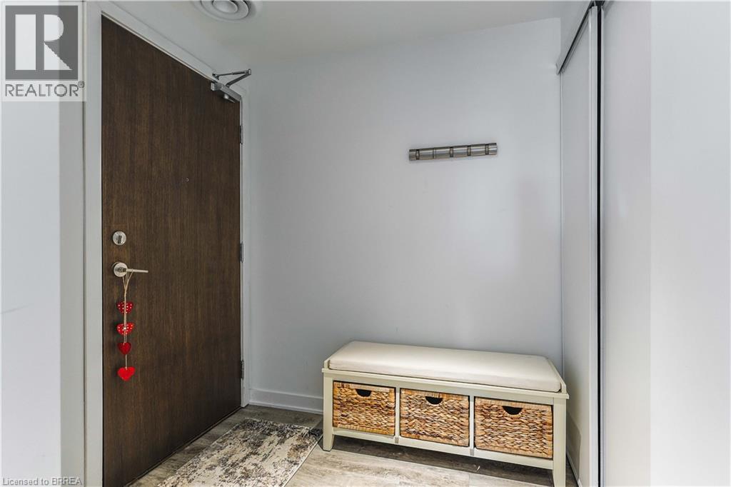 Photo 7 of 16 Markle Crescent Unit 517, Ancaster ON