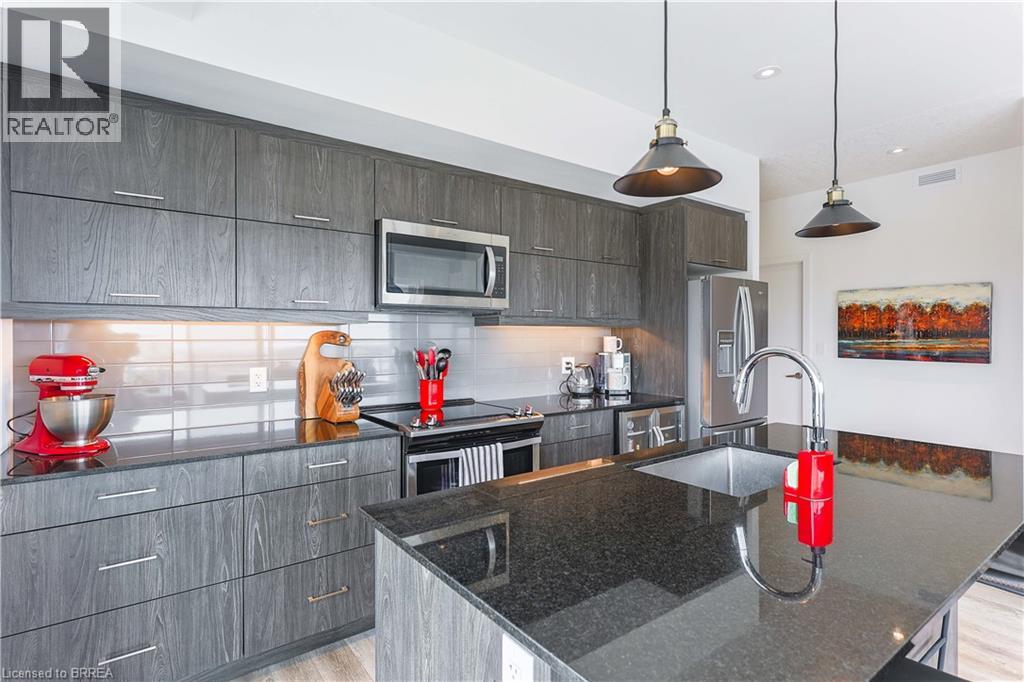 Photo 12 of 16 Markle Crescent Unit 517, Ancaster ON
