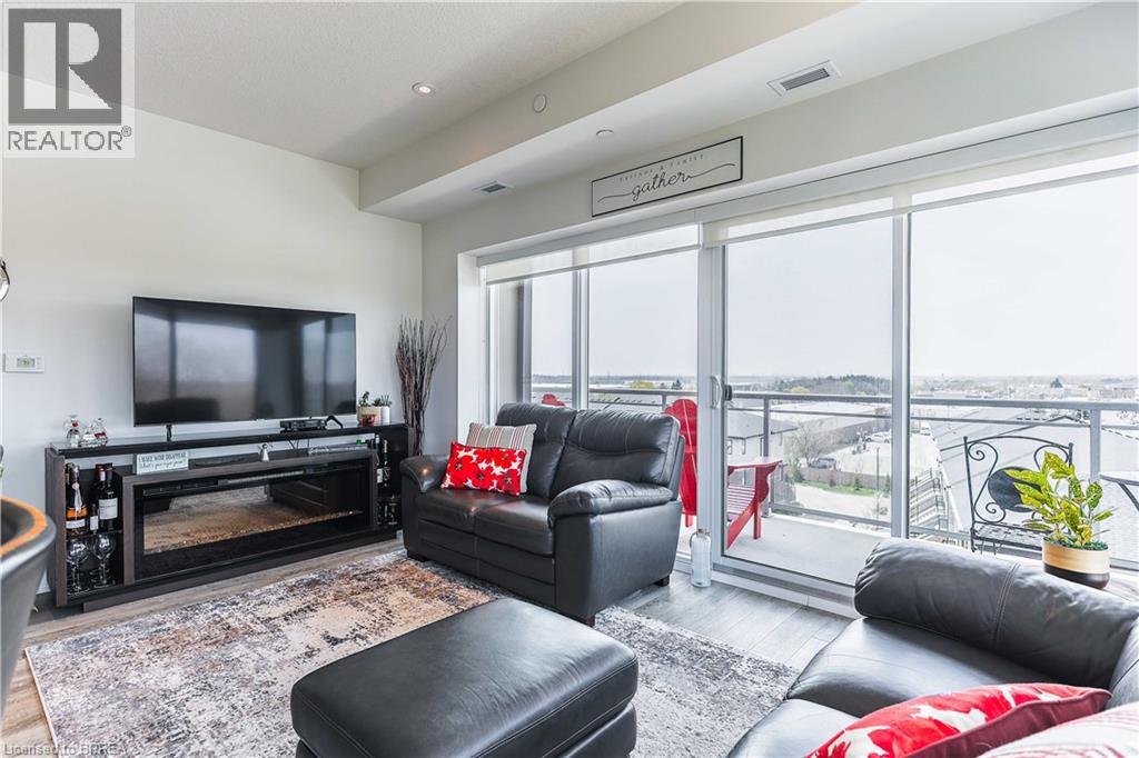Photo 15 of 16 Markle Crescent Unit 517, Ancaster ON
