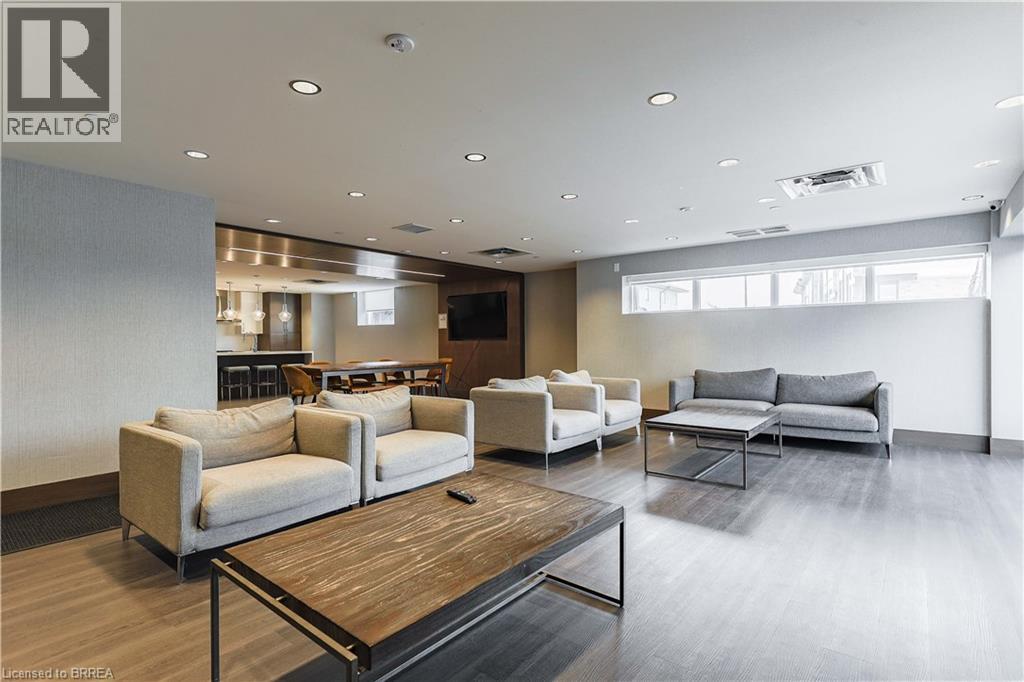 Photo 33 of 16 Markle Crescent Unit 517, Ancaster ON