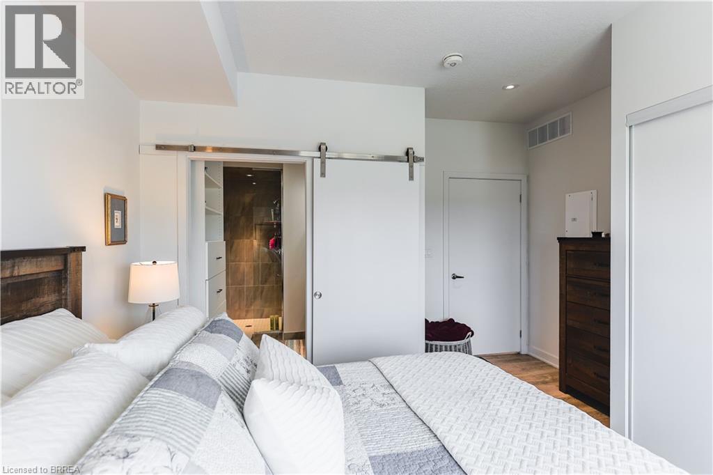 Photo 20 of 16 Markle Crescent Unit 517, Ancaster ON