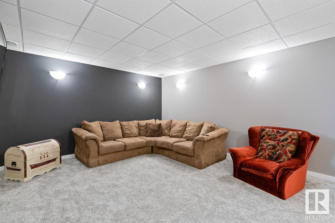 Photo 18 of 265 Cornwall Rd, Sherwood Park AB