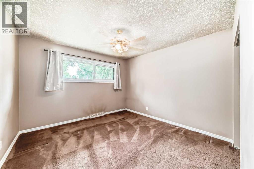 Single Family House Bungalow for Sale in  Fyffe Road SE Fairview Calgary 