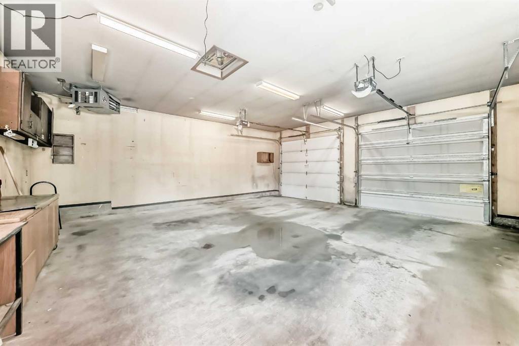 Single Family House Bungalow for Sale in  Fyffe Road SE Fairview Calgary 