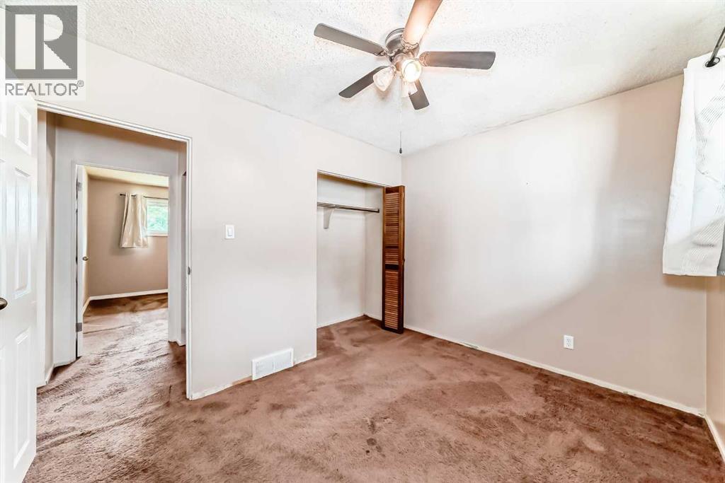 Single Family House Bungalow for Sale in  Fyffe Road SE Fairview Calgary 