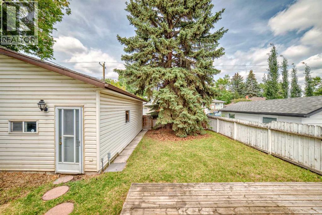 Single Family House Bungalow for Sale in  Fyffe Road SE Fairview Calgary 