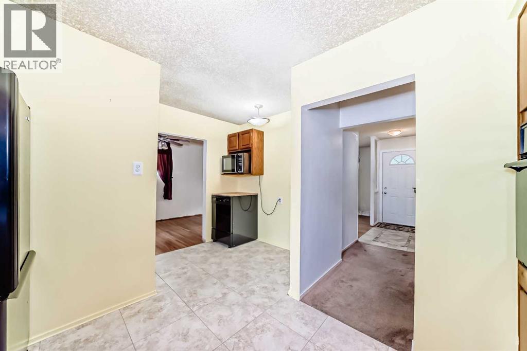 Single Family House Bungalow for Sale in  Fyffe Road SE Fairview Calgary 