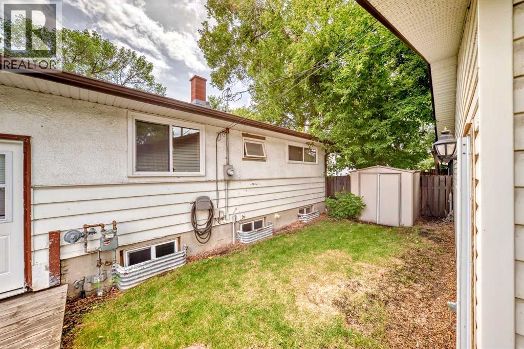 Single Family House Bungalow for Sale in  Fyffe Road SE Fairview Calgary 