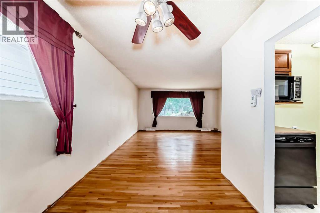 Single Family House Bungalow for Sale in  Fyffe Road SE Fairview Calgary 