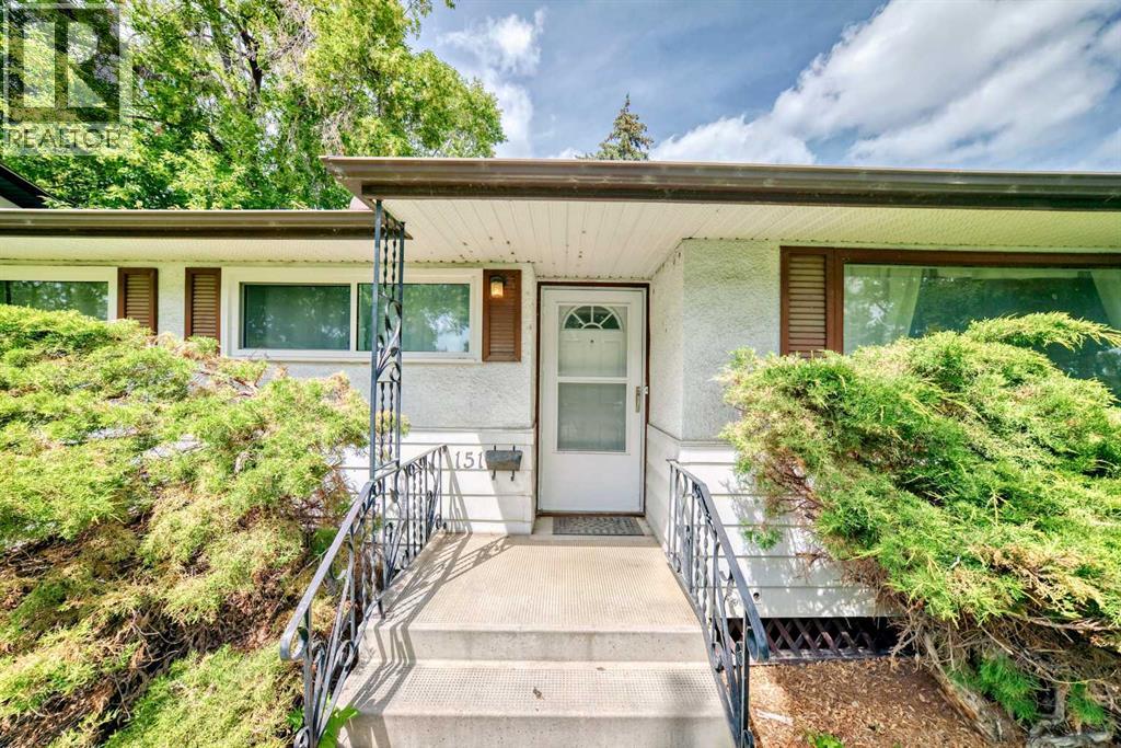 Single Family House Bungalow for Sale in  Fyffe Road SE Fairview Calgary 