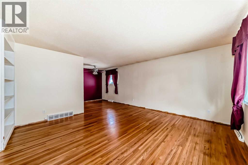 Single Family House Bungalow for Sale in  Fyffe Road SE Fairview Calgary 