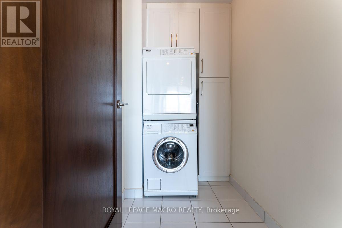 Photo 17 of 4302 33 Lombard Street, Toronto ON