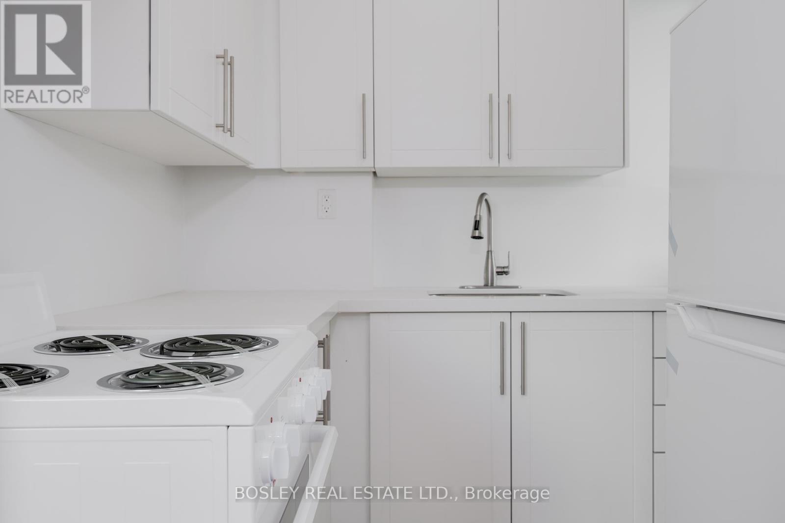 Photo 18 of 310 85 Lawton Boulevard, Toronto ON