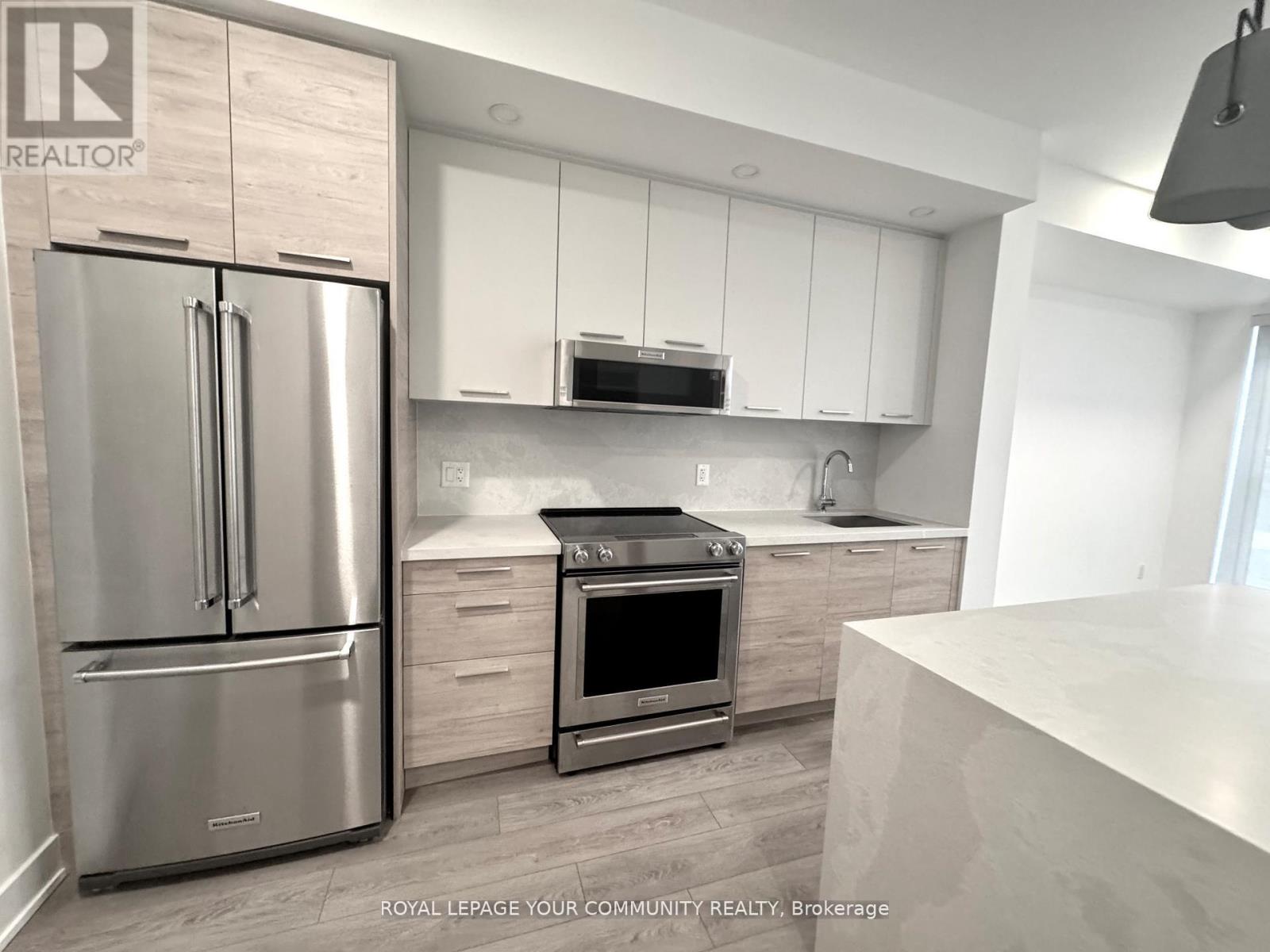 Photo 2 of 308 200 Redpath Avenue, Toronto ON