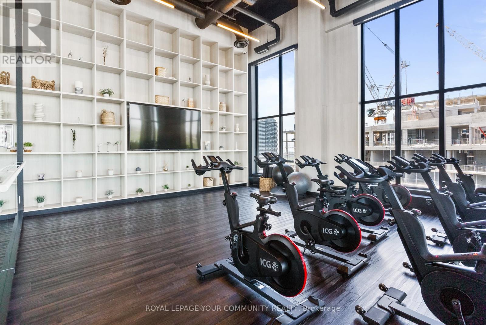 Photo 19 of 1007 200 Redpath Avenue, Toronto ON
