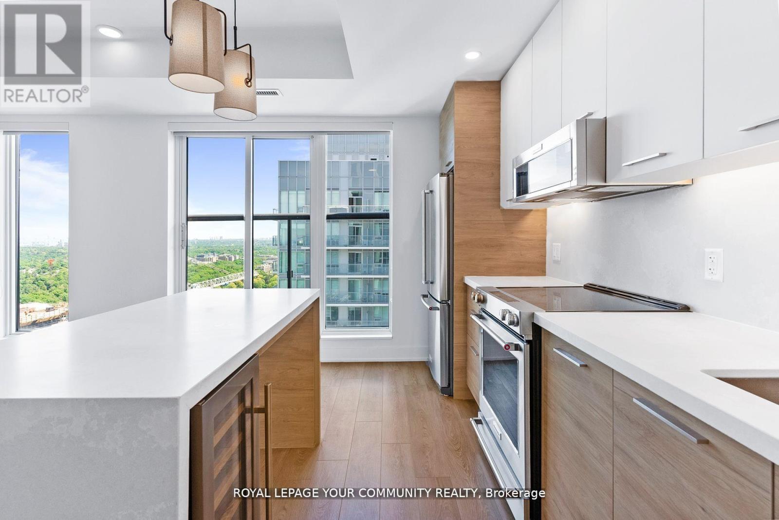 Photo 33 of 1007 200 Redpath Avenue, Toronto ON