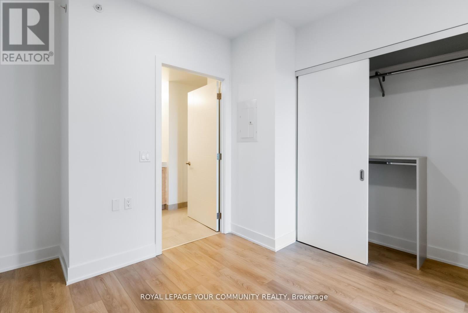 Photo 5 of 3310 200 Redpath Avenue, Toronto ON